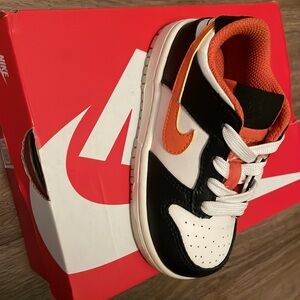 Nike dunks (Halloween edition)